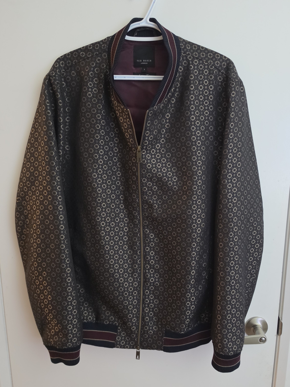 Ted Baker Men's Geometric Bomber Jacket in Black & Brown Size 7 (IT 46)Like New
